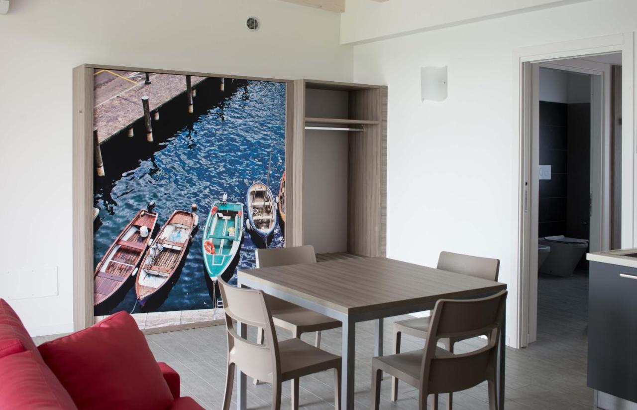 Relais Rosa Dei Venti -Ciao Vacanze- Moniga del Garda Exteriör bild