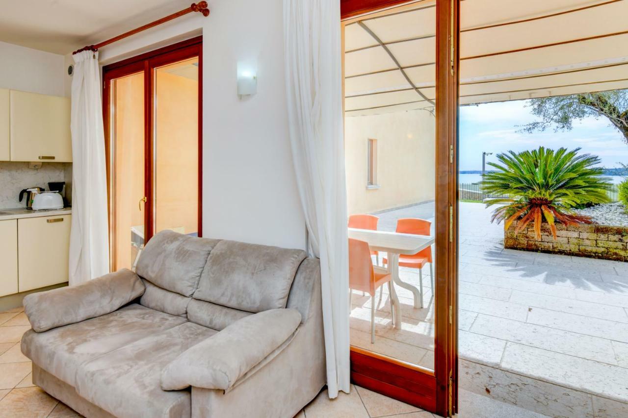 Relais Rosa Dei Venti -Ciao Vacanze- Moniga del Garda Exteriör bild