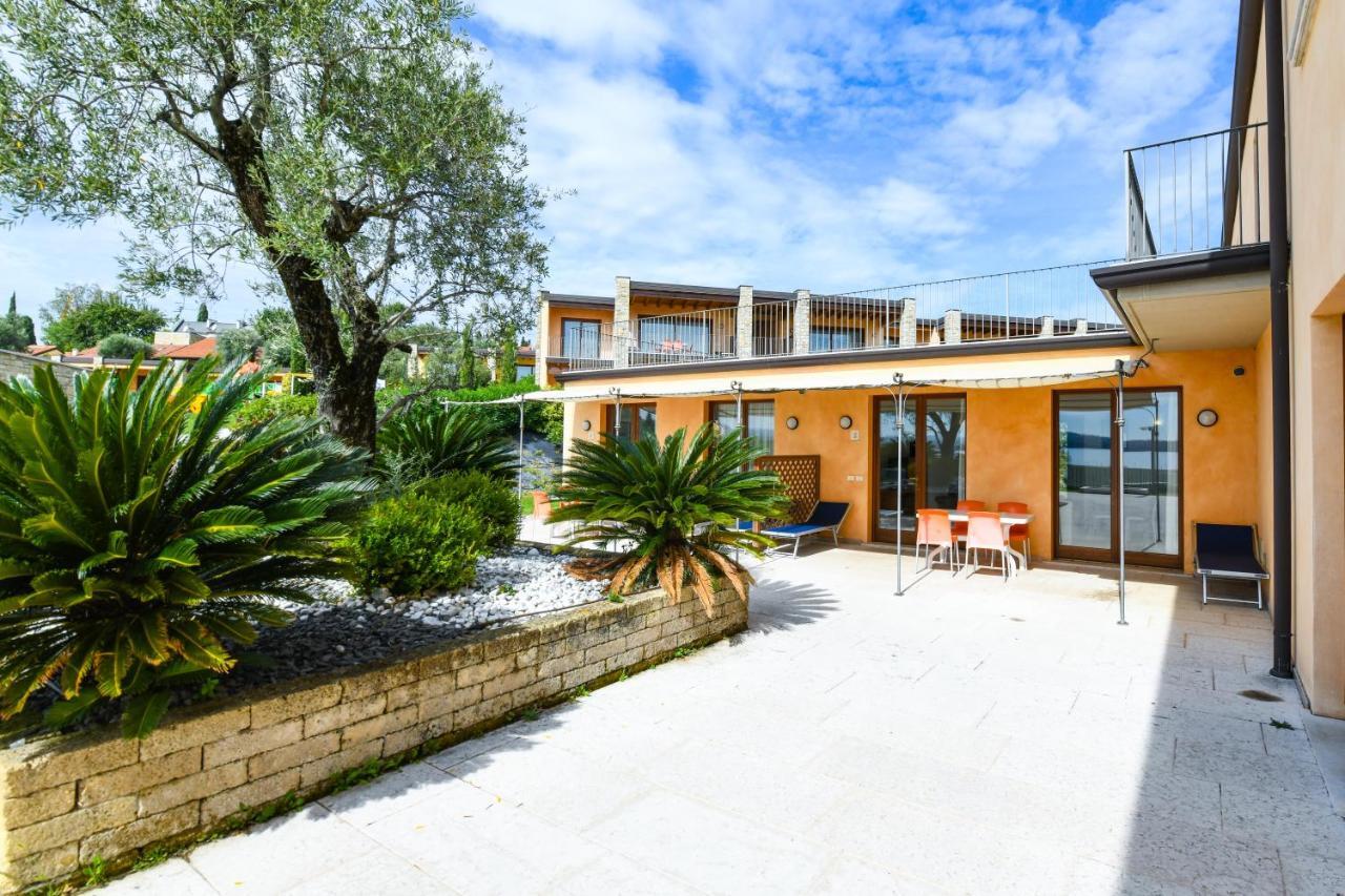 Relais Rosa Dei Venti -Ciao Vacanze- Moniga del Garda Exteriör bild